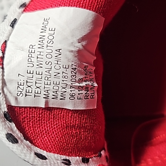 Minnie Mouse Lovers Lot polka dot sneakers size 7, bag& red glitter slippers EUC - Picture 8 of 16